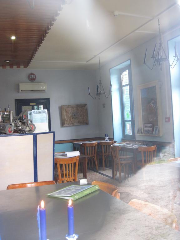 Auberge Magnette Audes Eksteriør bilde